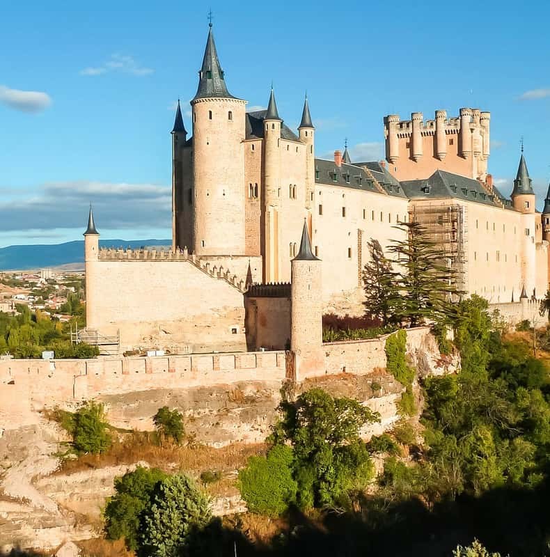 Madrid: Segovia and Toledo Tour, Alcazar, and Cathedral